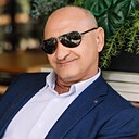 Знакомства: Валерий, 54 года, Крымск