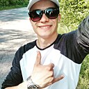 Знакомства: Денис, 28 лет, Львов