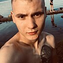 Знакомства: Фёдор, 26 лет, Слюдянка