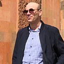 Знакомства: Тигран, 39 лет, Абовян