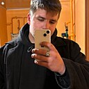 Знакомства: Максим, 25 лет, Волковыск