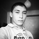 Знакомства: Евгений, 29 лет, Усолье-Сибирское
