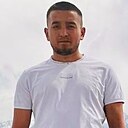 Знакомства: Артём Артёмович, 26 лет, Астана