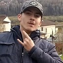 Знакомства: Максим, 23 года, Калуга