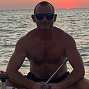 Знакомства: Макс, 36 лет, Севастополь