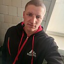 Знакомства: Саша, 31 год, Магнитогорск