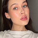 Знакомства: Дарина, 20 лет, Москва