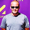 Знакомства: Валерий, 44 года, Братск