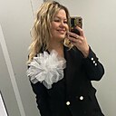 Знакомства: Юля, 30 лет, Москва
