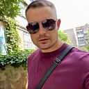 Знакомства: Виктор, 31 год, Харцызск