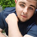 Знакомства: Макс, 26 лет, Кингисепп