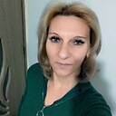 Знакомства: Ionela, 41 год, București