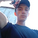 Знакомства: Александр, 33 года, Артем