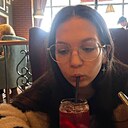 Знакомства: Алиса, 20 лет, Санкт-Петербург
