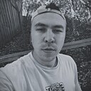 Знакомства: Данил, 28 лет, Березники