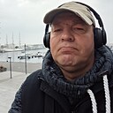 Знакомства: Dominik, 45 лет, Щецин
