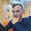 Знакомства: Максим, 33 года, Кривой Рог