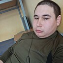 Знакомства: Даниил, 27 лет, Томск