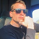Знакомства: Valentin, 32 года, Timișoara