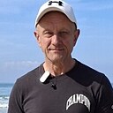 Знакомства: Евгений, 57 лет, Натания