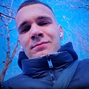 Знакомства: Кирилл, 32 года, Белово