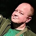 Знакомства: Виктор, 49 лет, Болотное