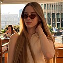 Знакомства: Алина, 26 лет, Москва