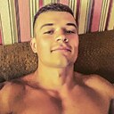 Знакомства: Кирилл, 30 лет, Варшава