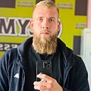 Знакомства: Илья, 26 лет, Крымск