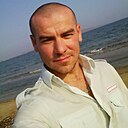 Знакомства: Роман, 39 лет, Дно