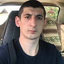 Знакомства: Олег, 27 лет, Новомосковск