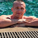 Знакомства: Иван, 40 лет, Магадан