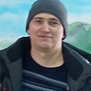 Знакомства: Евгений, 41 год, Югорск