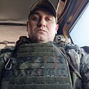 Знакомства: Валентин, 36 лет, Сумы