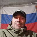 Знакомства: Максим, 45 лет, Нижнегорский