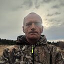 Знакомства: Валерий, 43 года, Тюхтет