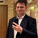 Знакомства: Andrei, 25 лет, Brașov