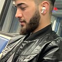 Знакомства: Максим, 32 года, Москва