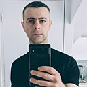 Знакомства: Юрий, 39 лет, Париж