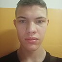 Знакомства: Денис Чурсинов, 19 лет, Краснодон