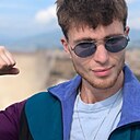Знакомства: Konstantin, 32 года, Болонья