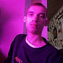 Знакомства: Илья, 20 лет, Киров (Калужская Обл)